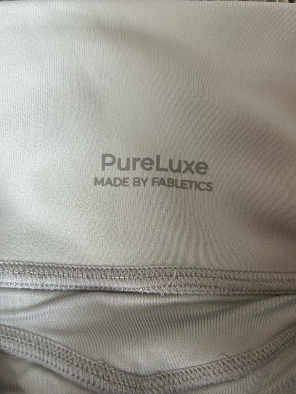 Fabletics PureLuxe Soft Light Gray 7/8 Legging with Twisted Ankle Cutout Small - Picture 8 of 8